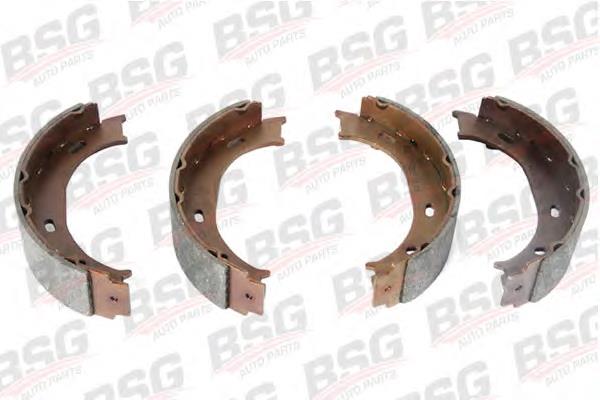 Klocki hamulca ręcznego Mercedes 0024205820 cena, od 22,22 USD