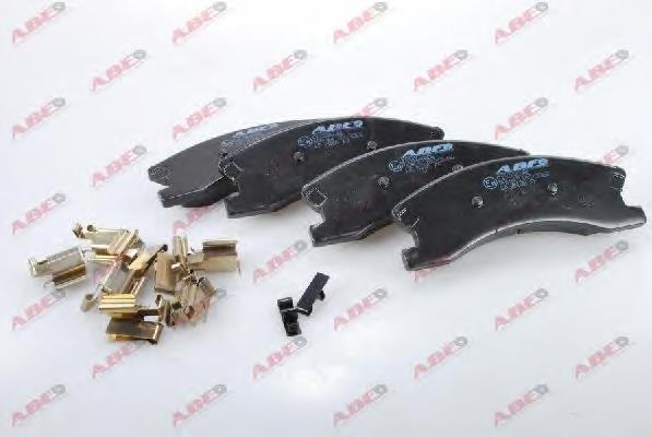 Klocki hamulcowe przednie tarczowe Chrysler 5093183AA cena, od 26,62 USD