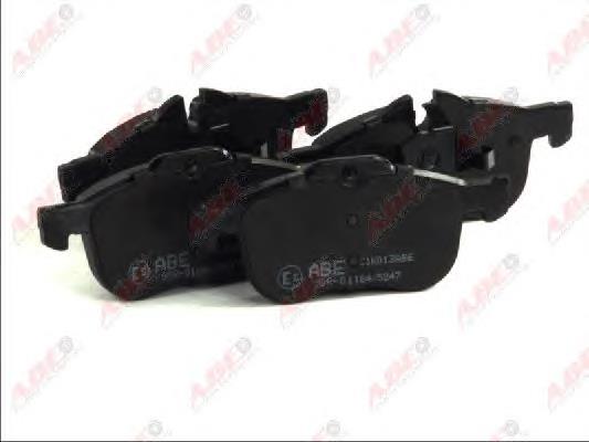 Klocki hamulcowe przednie tarczowe Goodrem RM1370