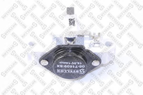 0021549206 Mercedes Regulator alternatora (przekaźnik ładowania)