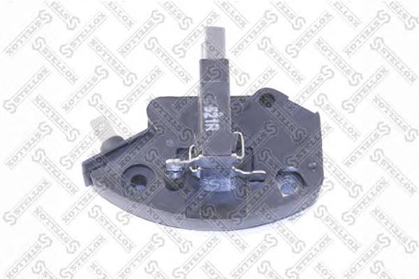 Do koszyka RTC5670 Land Rover Regulator alternatora (przekaźnik ładowania)