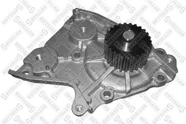 Do koszyka 8AG215010B Mazda Pompa chłodząca wodna