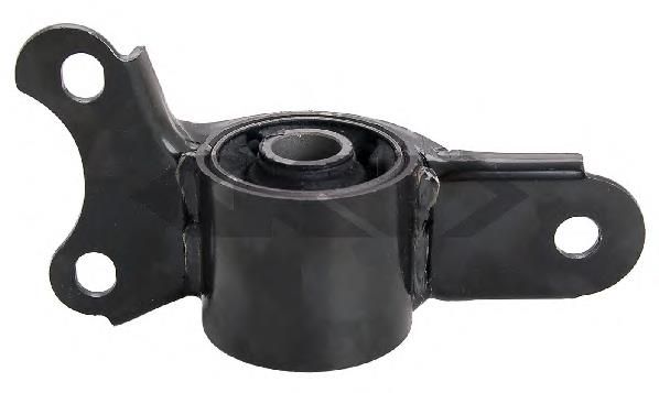 Do koszyka 4520186Z00 Suzuki Silentblock przedniego wahacza dolnego