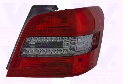 Lampa zespolona tylna prawa Mercedes A204820266464 cena, od 569,85 USD