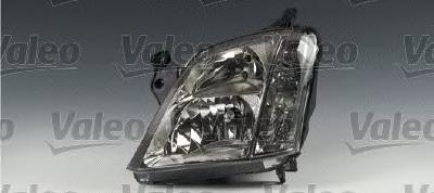 1216152 Opel Reflektor prawy