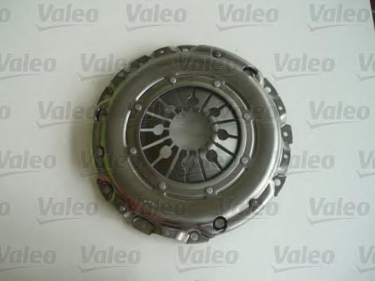 Do koszyka 826879 VALEO Zestaw sprzęgła (3 części)
