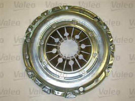 826661 VALEO Zestaw sprzęgła (3 części)