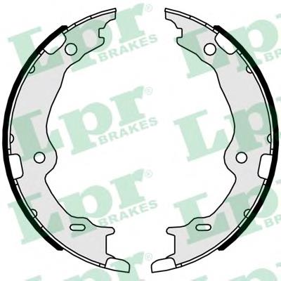 Klocki hamulca ręcznego Toyota 4653050041 cena, od 44,35 USD