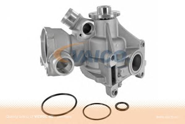  Mercedes 1042002901