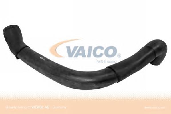 Przewód (króciec) chłodnicy górny Mercedes A1405000775 cena, od 76,34 USD