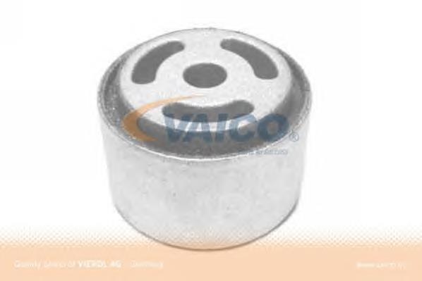 Do koszyka A2113510842 Mercedes Silentblock trawersu do mocowania tylnego reduktora przedni