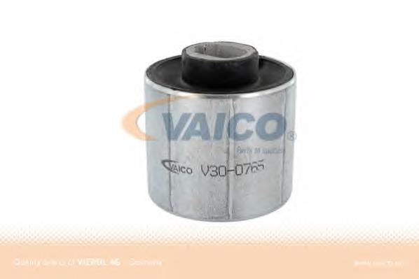 Do koszyka A203333101464 Mercedes Silentblock przedniego wahacza górnego