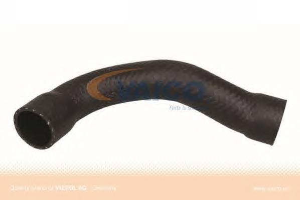 Przewód (króciec) chłodnicy górny 11531720720 BMW