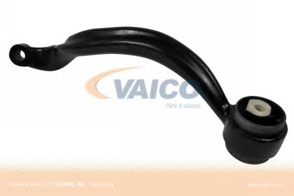 Wahacz zawieszenia przedniego górny lewy 06697 Metalcaucho