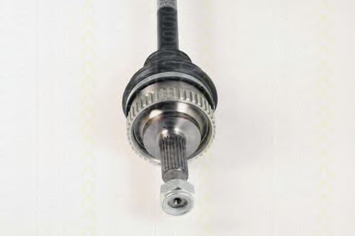 Półoś napędowa przednia prawa 7711497519 Renault (RVI)