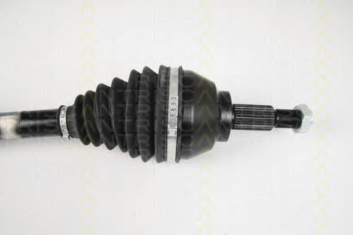 Półoś napędowa przednia prawa 7711135321 Renault (RVI)