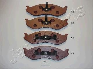 PA057AF Japan Parts Klocki hamulcowe przednie tarczowe