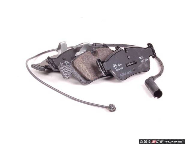 Klocki hamulcowe przednie tarczowe 05P608 LPR