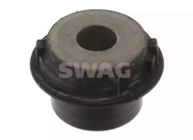 Silentblock przedniego wahacza dolnego 10936168 SWAG