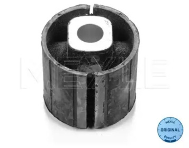 Silentblock tylnej belki 3003317101 MEYLE