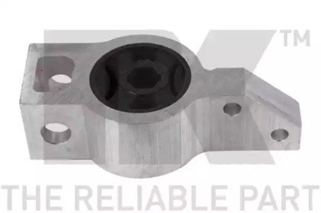 Silentblock przedniego wahacza dolnego 5104737 NK