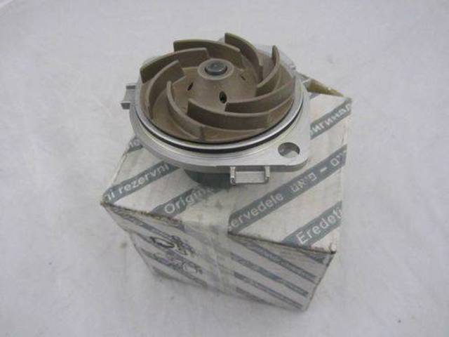 Pompa chłodząca wodna 6132200001 MEYLE