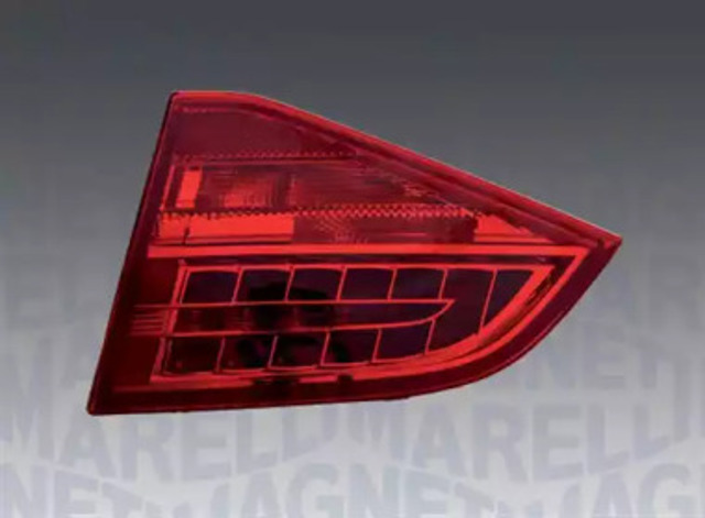 Lampa zespolona tylna prawa wewnętrzna 714021600801 MAGNETI MARELLI