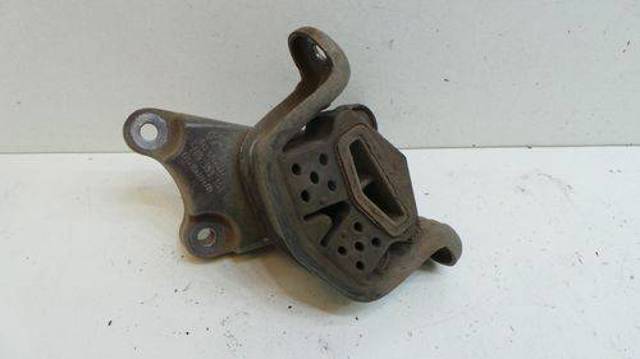 Poduszka (podpora) silnika lewa 7H0399151G VAG