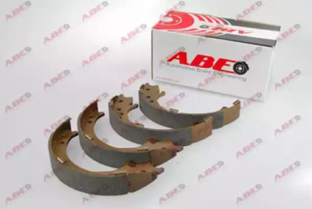 Klocki hamulca ręcznego C04020ABE ABE