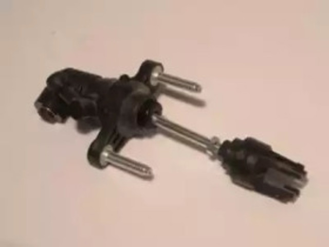 Cylinder sprzęgła główny CMT152 AISIN
