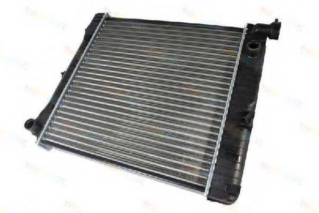 Chłodnica silnika D7M001TT THERMOTEC