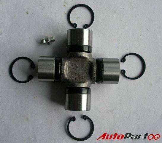 Krzyżak wału Cardana tylnego GU72804 GMB