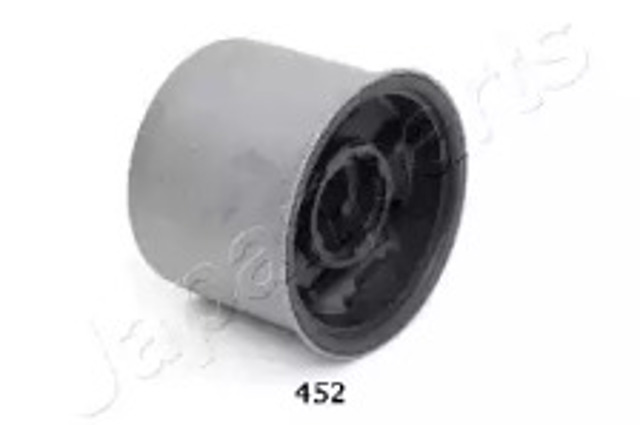 Silentblock przedniego wahacza dolnego RU452 JAPANPARTS
