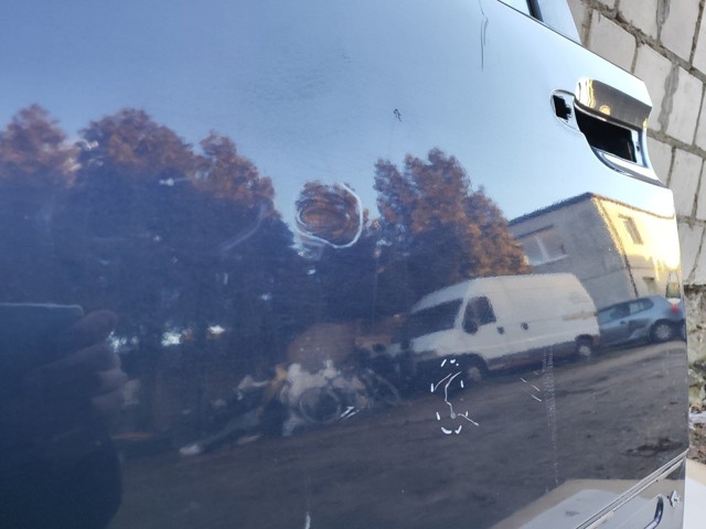 Drzwi przednie lewe KIA Carnival 2 GQ