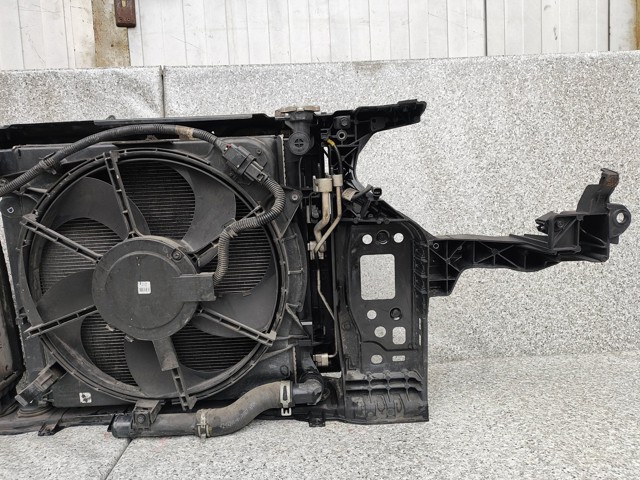 Osłona chłodnicy kompletna (panel mocowania reflektorów) KIA Optima 4 JF