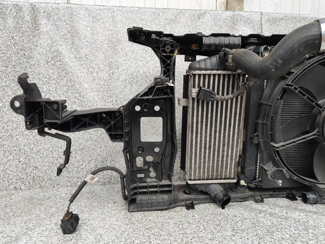 Osłona chłodnicy kompletna (panel mocowania reflektorów) KIA Optima 4 JF