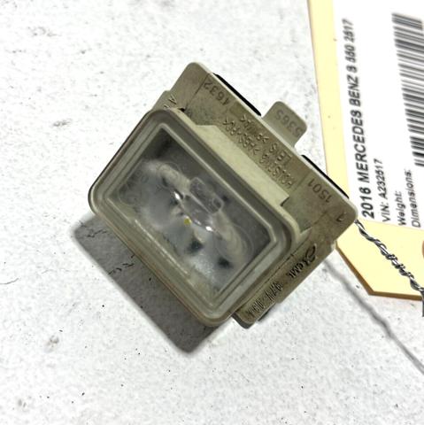 Lampa oświetlenia tylnej tablicy rejestracyjnej 0999067000 MERCEDES