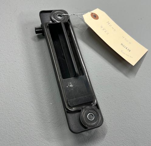 Klamka bagażnika (drzwi 3/5 tylnych) zewnętrzna 1647400193 MERCEDES