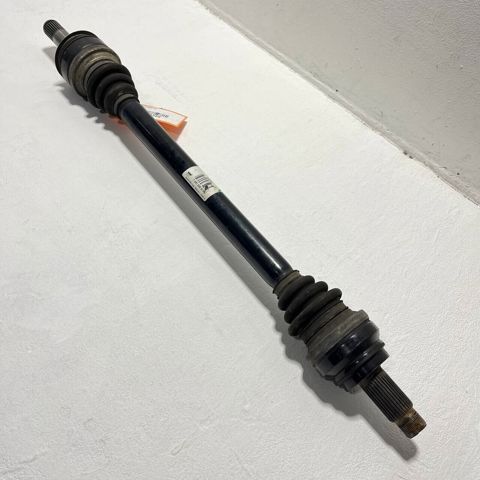 Półoś tylna prawa 33207581030 BMW