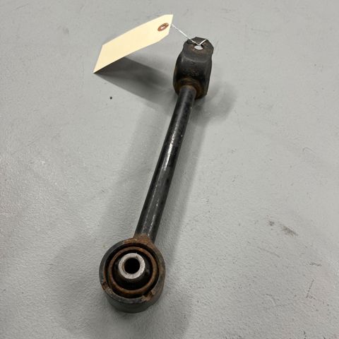Wahacz zawieszenia tylnego poprzeczny 4871006160 TOYOTA