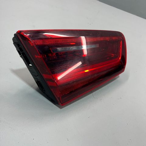 Lampa zespolona tylna lewa wewnętrzna 4G5945093 VAG