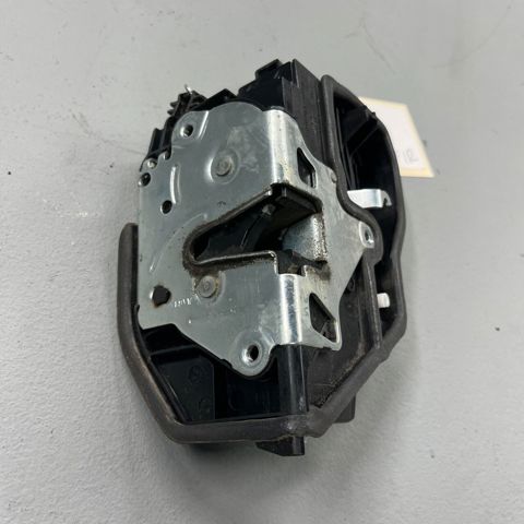51217276668 BMW