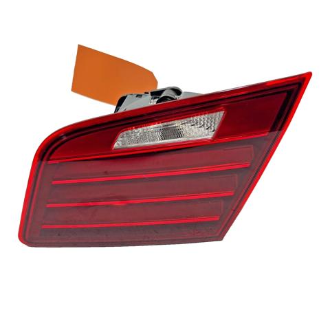 Lampa zespolona tylna prawa wewnętrzna 7306164 BMW