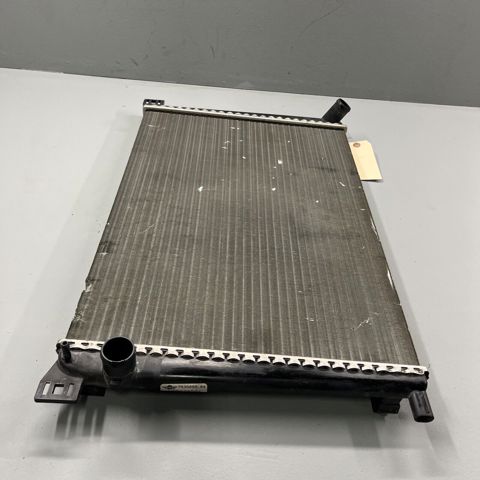 7535099 BMW