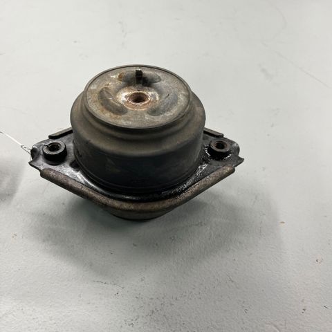 A2512404717 Mercedes
