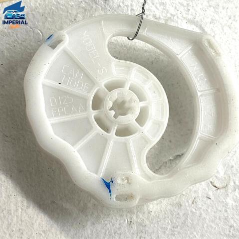 Silniczek klapy nagrzewnicy D266EB9AA01 TESLA