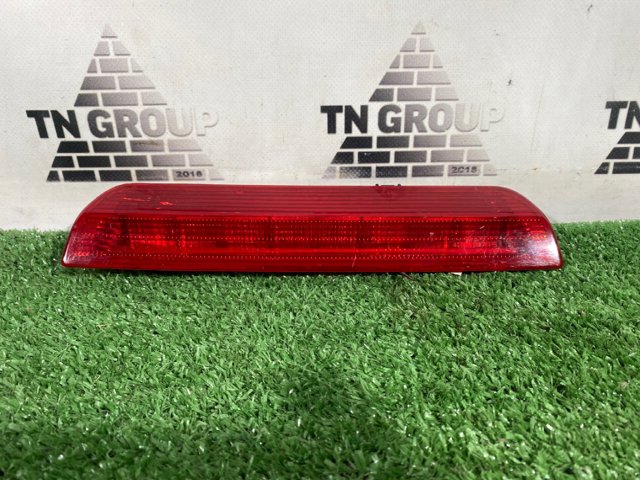 Kupić Lampa stop tylna dodatkowa Nissan Rogue  T32U w dobrej cenie