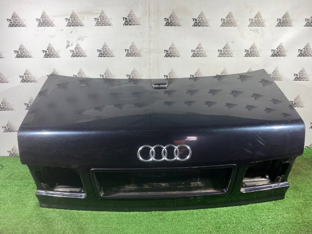  Audi A8  (1994-2005)