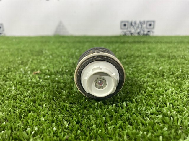 Kupić Żarówka lampy przeciwmgielnej Toyota Corolla E21 w dobrej cenie