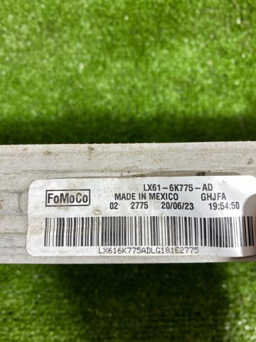 Kupić Chłodnica intercoolera Ford Escape  DFK w dobrej cenie